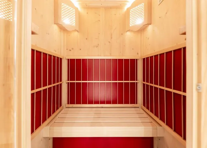 Готель Augarten Нойштіфт-ім-Штубайталь