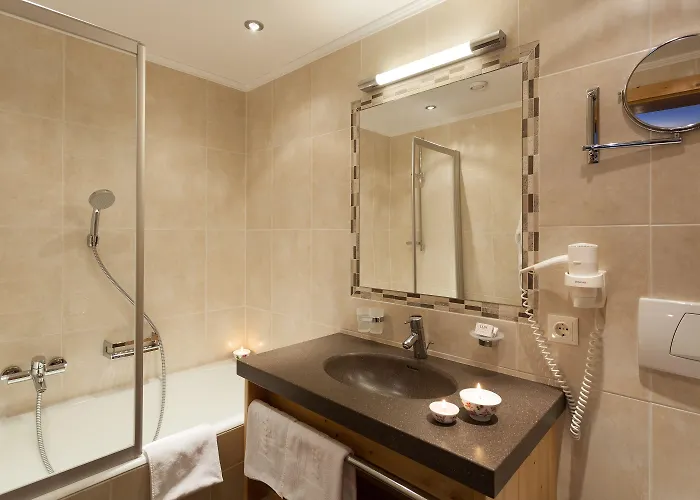 Готель Augarten Нойштіфт-ім-Штубайталь