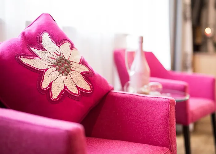 Augarten Готель Нойштіфт-ім-Штубайталь