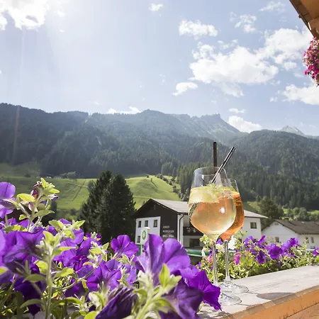 Augarten Szálloda 3*